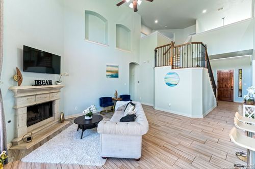 11407 Massive Mt, Helotes, TX, 78023-3523 | Card Image