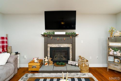 640 Willowbrook Way, O Fallon, IL, 62269-7058 | Card Image