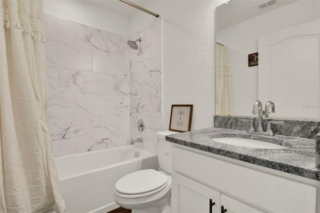 Bathroom 2 | Image 20