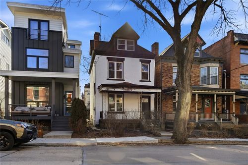 928 Mellon St, Pittsburgh, PA, 15206-2130 | Card Image