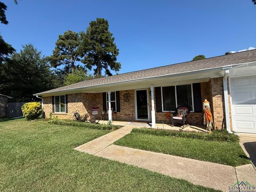 213 Ivy Ln, Longview, TX, 75605-1945 | Card Image