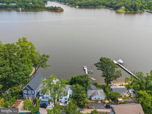 8 Shore Walk Rd, RIVA, MD, 21140-1205 | Card Image