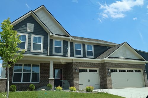 1819 Vista Ridge Dr, Greenwood, IN, 46143-6132 | Card Image