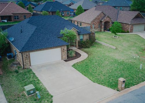 1430 Limestone Way, Elgin, OK, 73538-1401 | Card Image