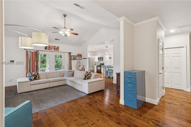 15 Palmetto Beach Dr, House other with 3 bedrooms, 2 bathrooms and null parking in Bluffton SC | Image 12