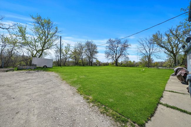 40065 Kenosha Rd, House other with 4 bedrooms, 2 bathrooms and 6 parking in Beach Park IL | Image 41