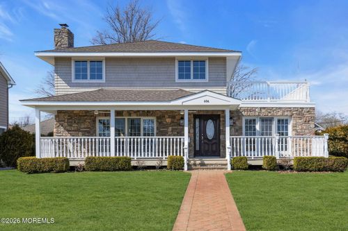 606 North Blvd, Lake Como, NJ, 07719-2945 | Card Image