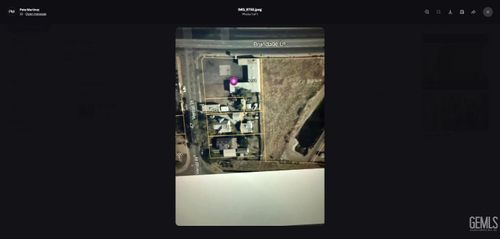 1231 Brundage Ln, Bakersfield, CA, 93304-3110 | Card Image