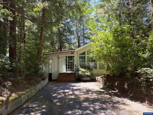 3700 Oregon Coast Hwy, Depoe Bay, OR, 97341 | Card Image