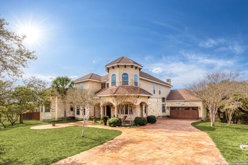 192 County Road 2812, Mico, TX, 78056-5052 | Card Image