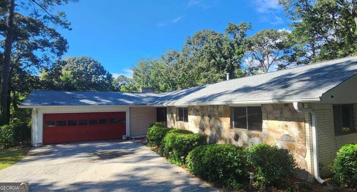 Adrian Dr, Riverdale, GA 30296