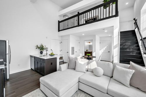 apt-108-315 Railroad Ave, East Rutherford, NJ, 07073-0010 | Card Image