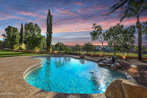 2556 S Keene, Mesa, AZ, 85209-2238 | Card Image