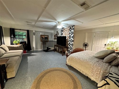 877 Fm 2665, Goodrich, TX, 77335-7127 | Card Image