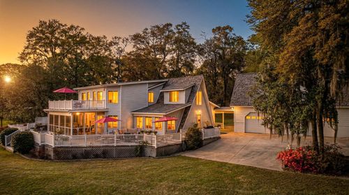 3282 Francis Marion Blvd, Summerton, SC, 29148-8555 | Card Image