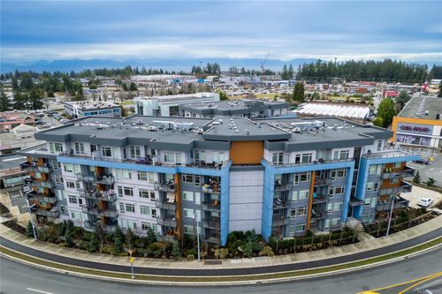 202-6540 Metral Dr, Nanaimo, BC, V9T0L8 | Card Image