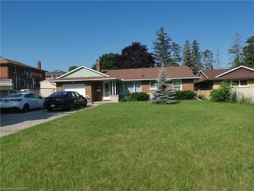 upper-19 Hahn Pl, Kitchener, ON, N2M1R4 | Card Image