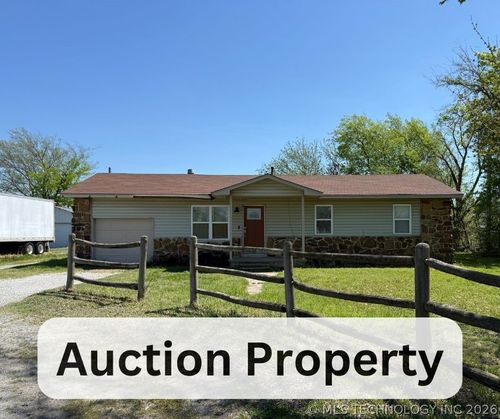2212 N Highway 69, Pryor, OK, 74361-2318 | Card Image