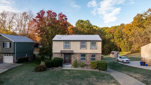 177 Walden Way, Imperial, PA, 15126-9642 | Card Image