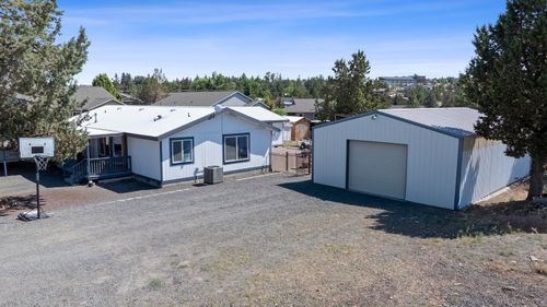 605 Se Kinkade Rd, Madras, OR, 97741-2051 | Card Image