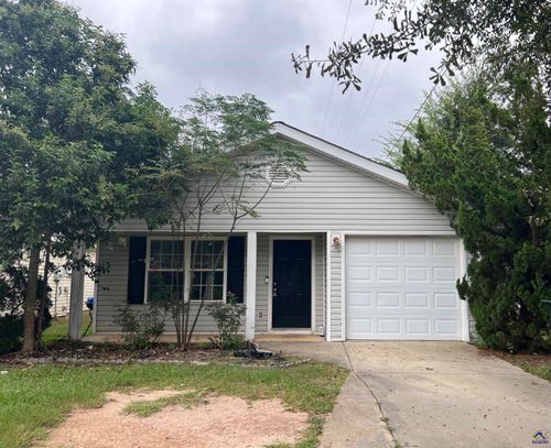 329 Orchard Way, Warner Robins, GA, 31088-4482 | Card Image