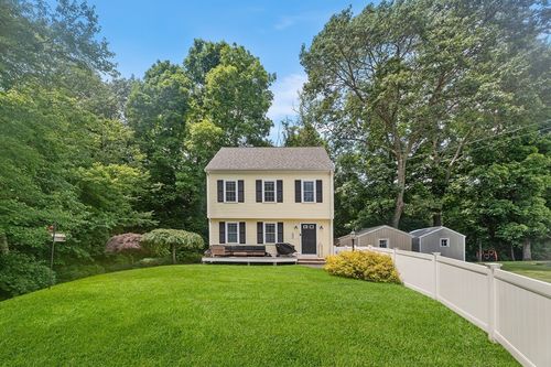 55 Edge Hill Dr, Bridgewater, MA, 02324-2796 | Card Image