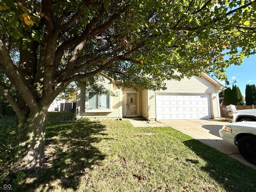 102 Elderbury Ct, Mooresville, IN, 46158-2056 | Card Image