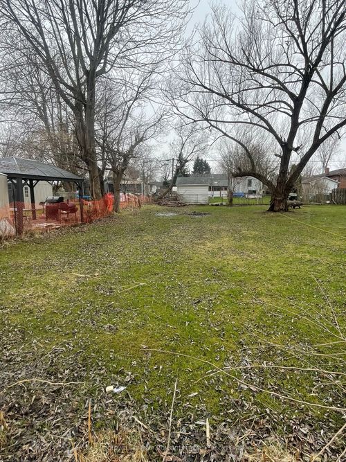 0-19854 Lavinia St, Fort Erie, ON, L2A2E2 | Card Image