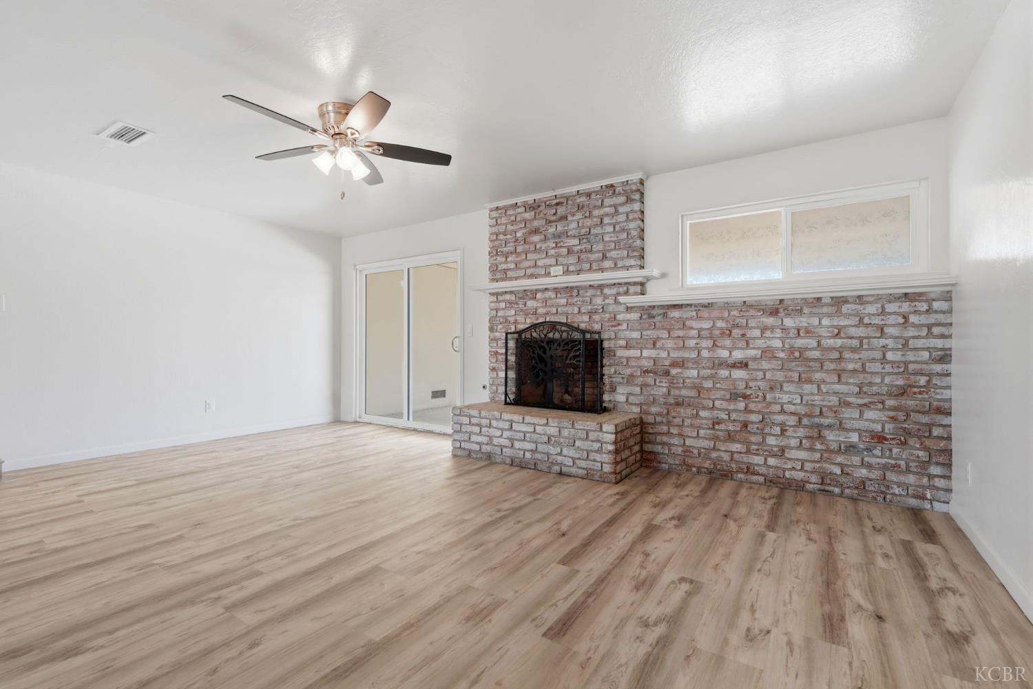 Residential in Hanford 5