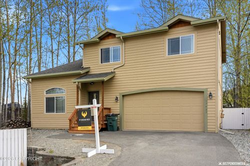 17427 Rachel Ave, Eagle River, AK, 99577-7511 | Card Image