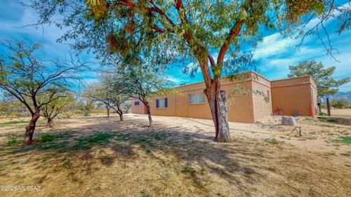 10410 N Gila Road, Tucson, AZ, 85742 | Card Image