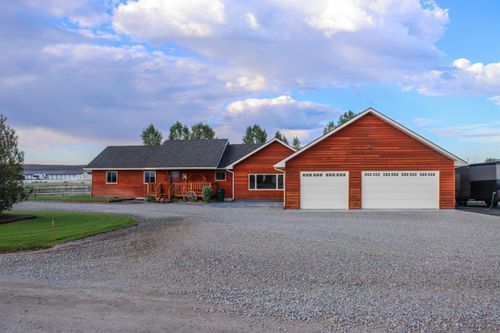 10 E Flintlock Ln, Pinedale, WY, 82941-9053 | Card Image