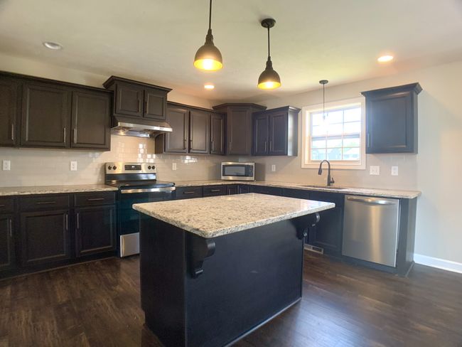 1734 Ellie Piper Cir, House other with 4 bedrooms, 3 bathrooms and 2 parking in Clarksville TN | Image 4