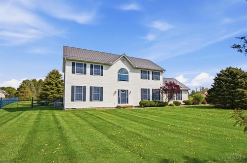 76 Whitethorne Ct, Wilmington, OH, 45177-7585 | Card Image