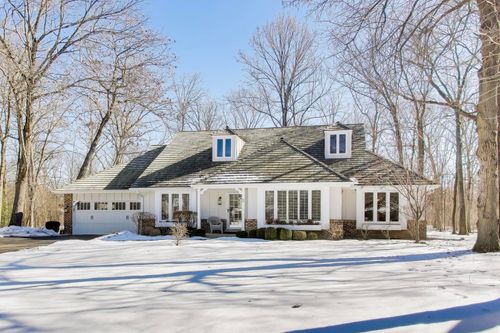 11 Wellington Ct, Lincolnshire, IL, 60069-3424 | Card Image