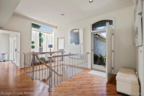 22025 Orchard Way, Beverly Hills, MI, 48025-3550 | Card Image