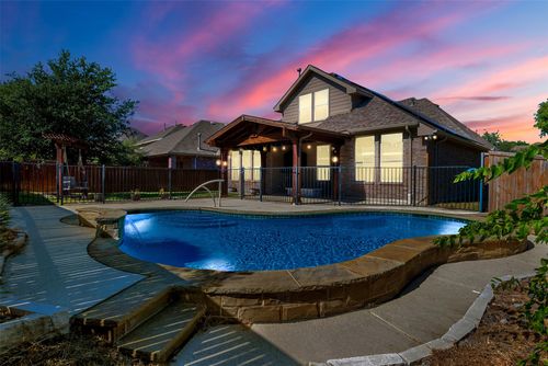 5101 Fringetree Dr, Mckinney, TX, 75071-8364 | Card Image