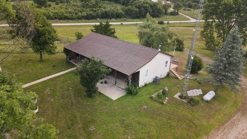 126 Sw 400th Rd, Warrensburg, MO, 64093-8109 | Card Image