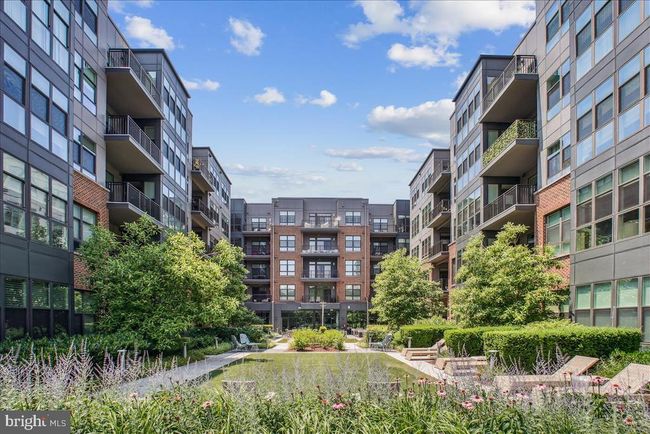 APT-412 - 1761 Old Meadow Rd, Condo with 2 bedrooms, 3 bathrooms and null parking in MCLEAN VA | Image 34