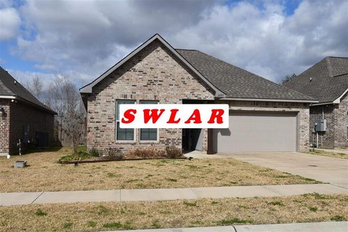 3299 Fairwood Ln, Lake Charles, LA, 70607-4304 | Card Image