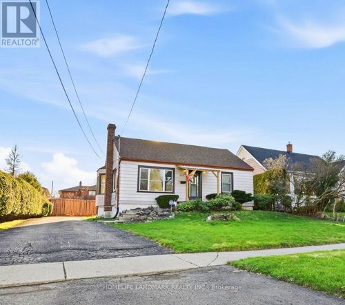 344 Nipigon St, Oshawa, ON, L1J4N9 | Card Image