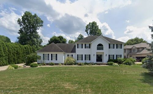 856 Birchwood Dr, Alliance, OH, 44601-5289 | Card Image