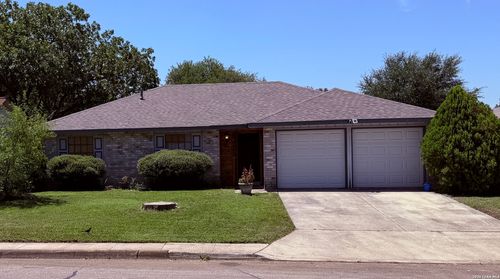 9334 Valley Rdg, San Antonio, TX, 78250-5795 | Card Image
