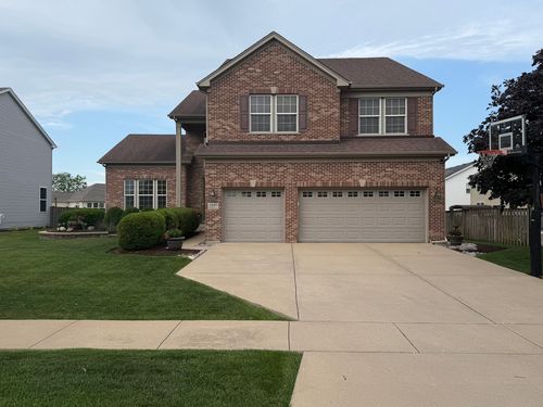 1237 Wildflower Cir, Shorewood, IL, 60404-9536 | Card Image