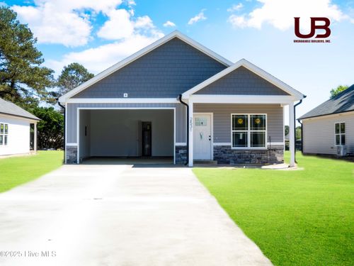 2531 Jones St, Winterville, NC, 28590-9256 | Card Image