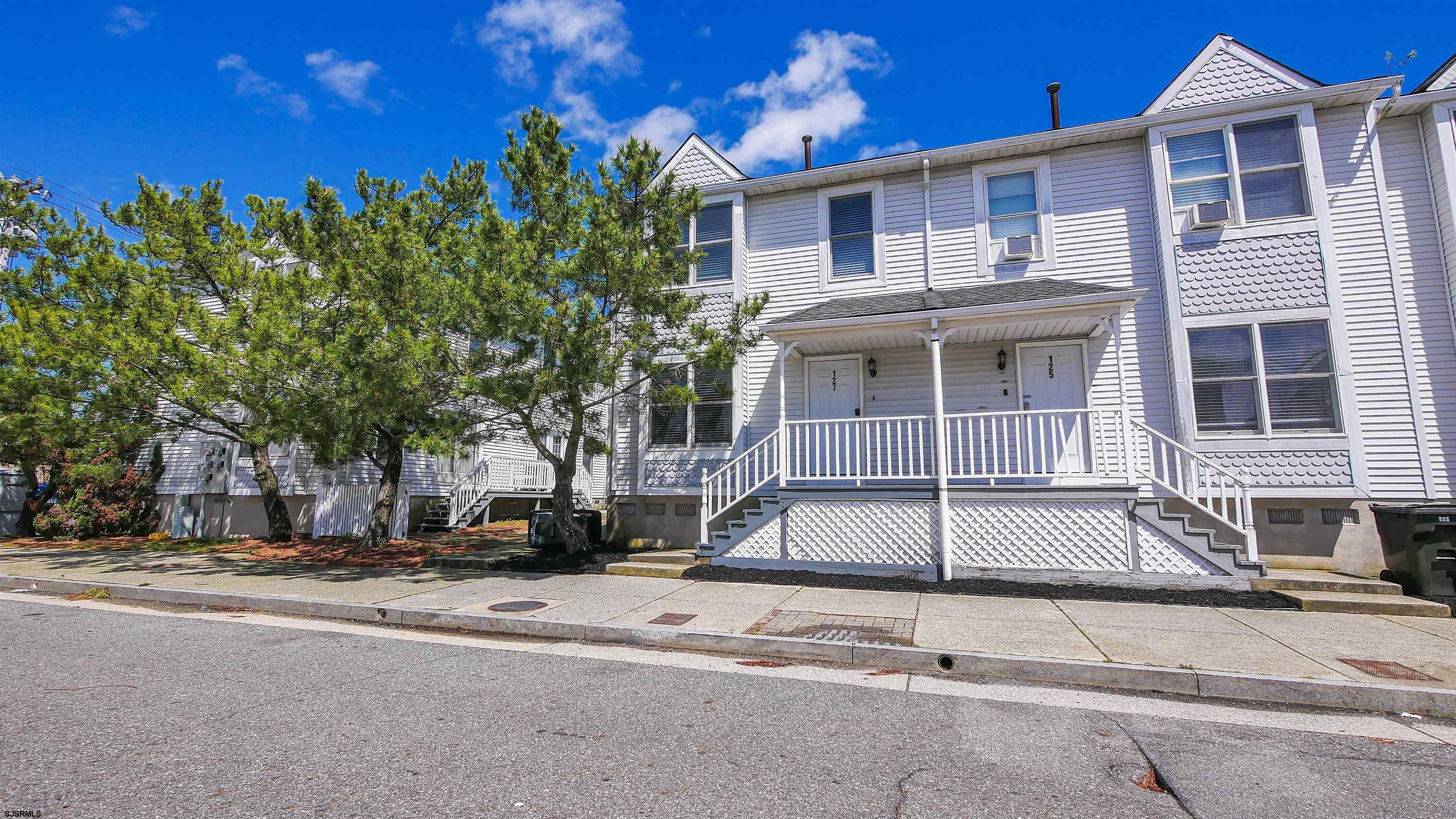 Rhode Island Ave, Atlantic City, NJ 08401