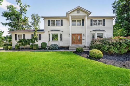 11 Allison Cir, Garnerville, NY, 10923-1335 | Card Image