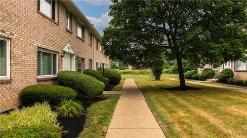 apt-5-165 Old Lyme Dr, Amherst, NY, 14221-2263 | Card Image