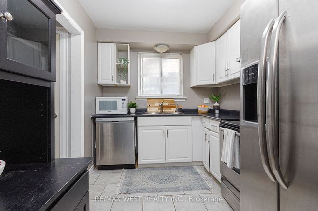 480 Sedan Cres, House attached with 4 bedrooms, 2 bathrooms and 3 parking in Oshawa ON | Image 8