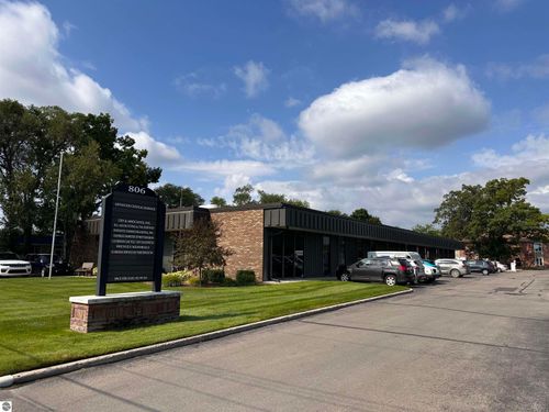 ste-p-806 Hastings St, Traverse City, MI, 49686-3400 | Card Image